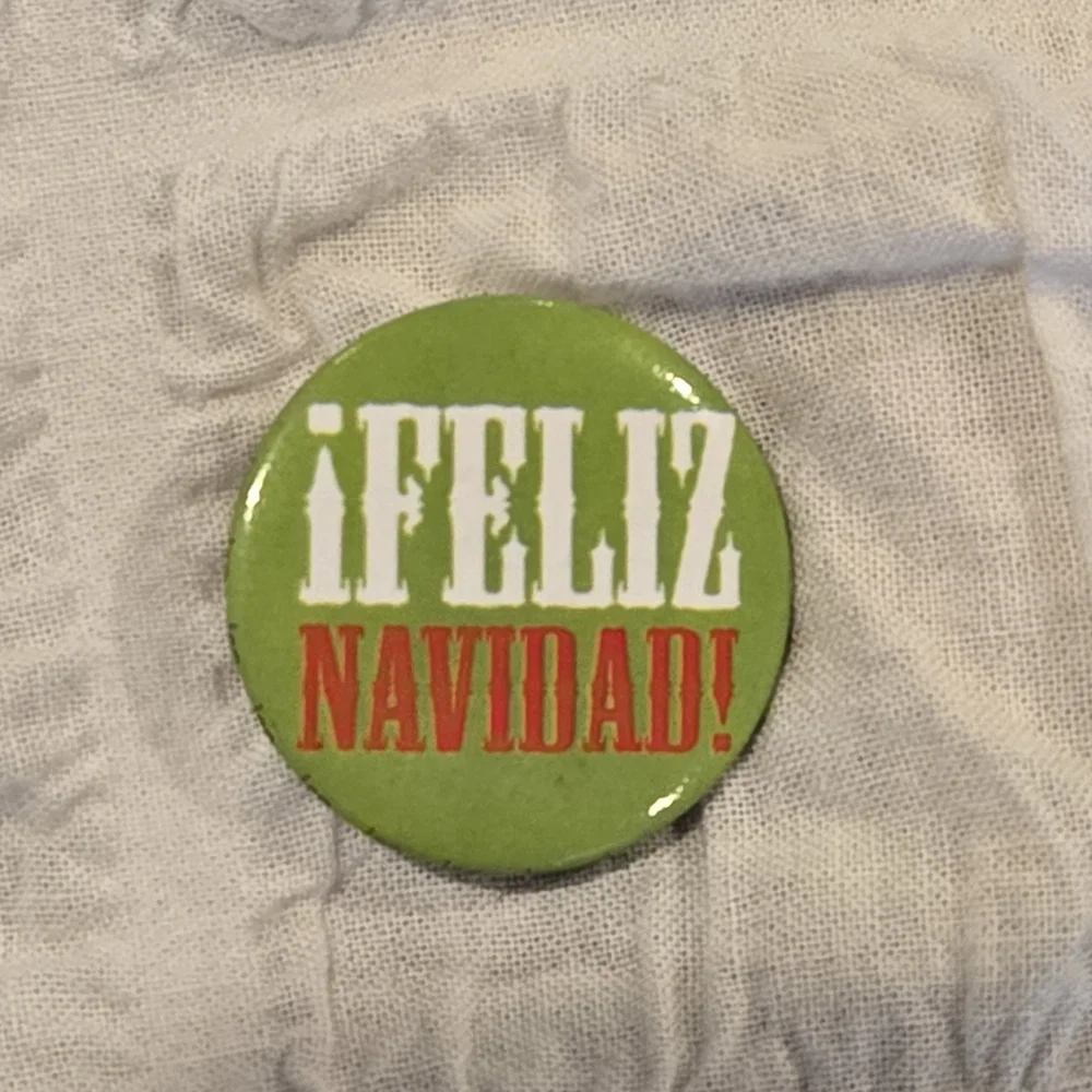 Batch of 6 Christmas Pins – Festive 1